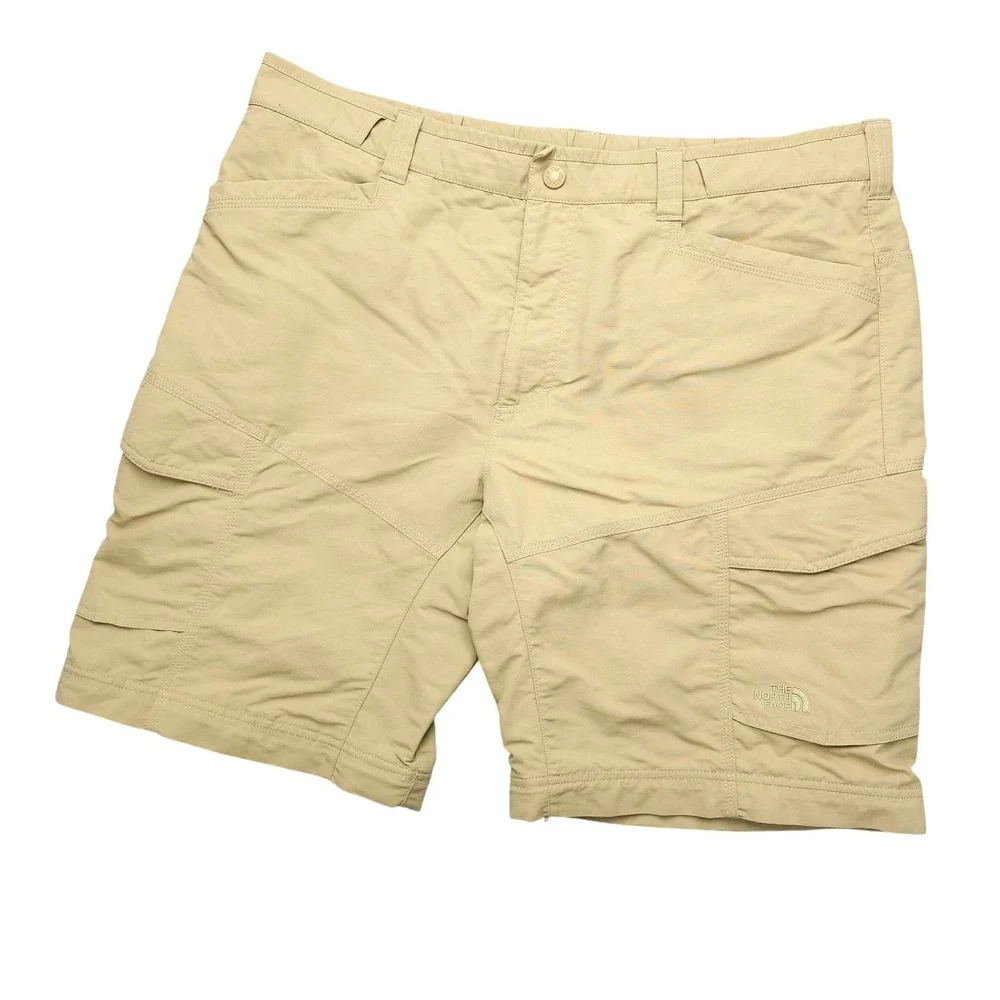 The North Face Paramount‎ Peak Cargo Short Mens XL 40 Beige Nylon Hiking Outdoor
